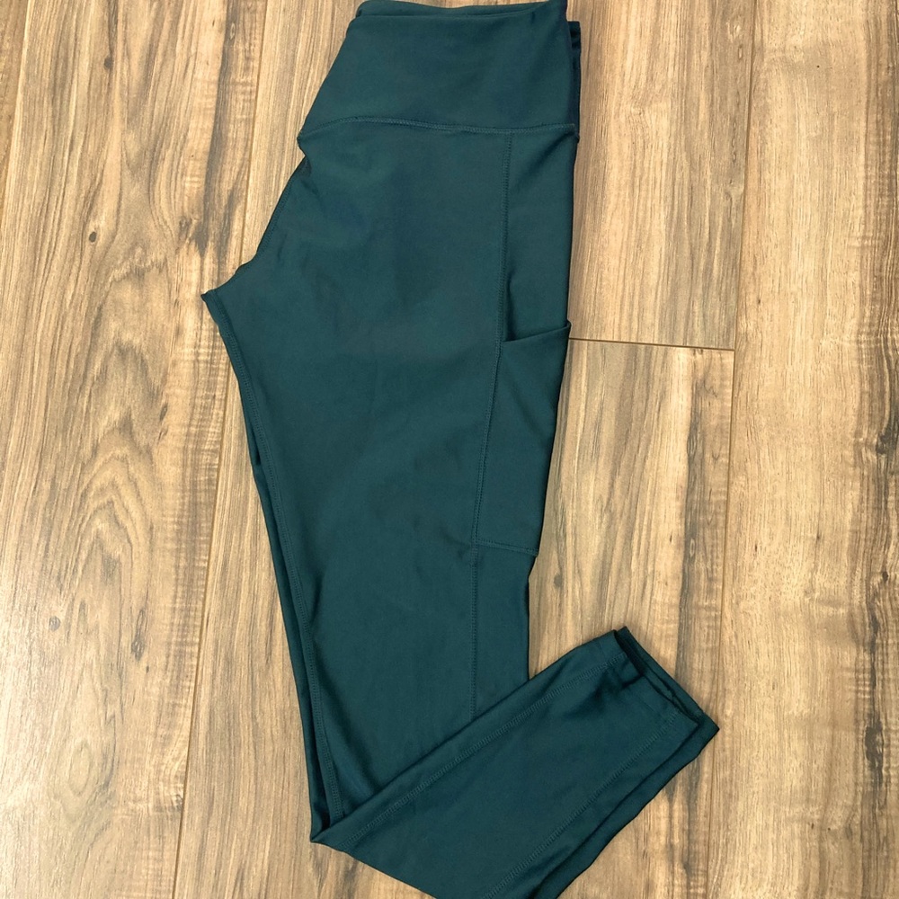 Obsession pocket gym leggings. Green. XL